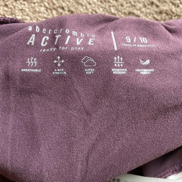 Girls Abercrombie romper - Picture 3 of 3